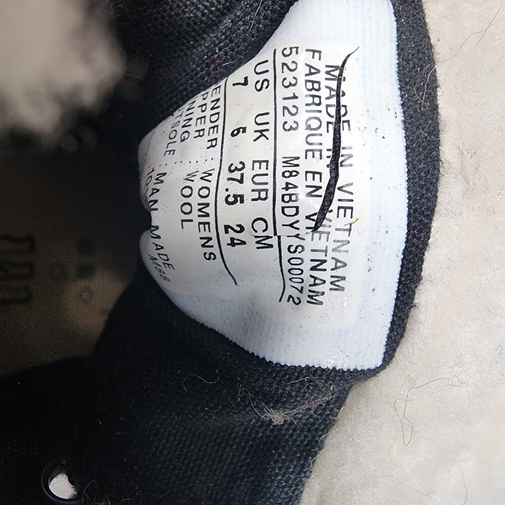 Converse All Star Chuck Taylor High Top Women 7 Wool/Faux Fur Sherpa Line Black - Picture 2 of 11